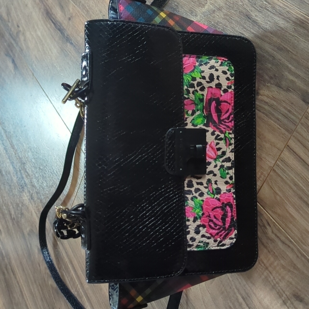 Torrid x Betsy Johnson Crossbody bag. Checkered. Black purse. - Picture 3 of 13